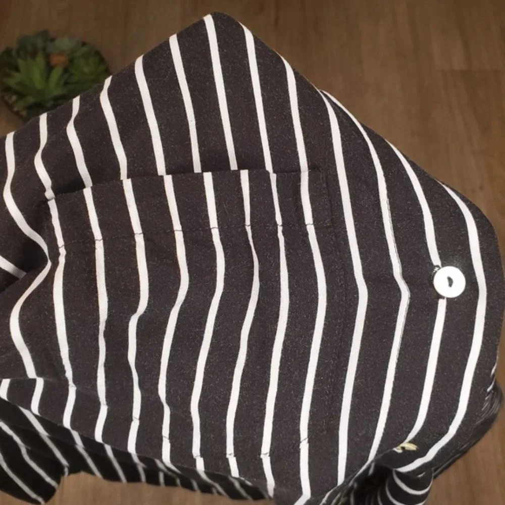 Just Living Black White Stripe Top Button Down Blouse Shirt Work Preppy Casual M - Picture 4 of 8
